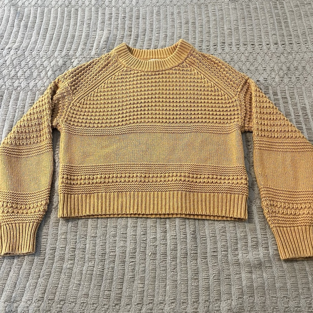 Universal Thread Women M Chunky Knit Sweater Mustard Fall Cottage Core Autumn‎